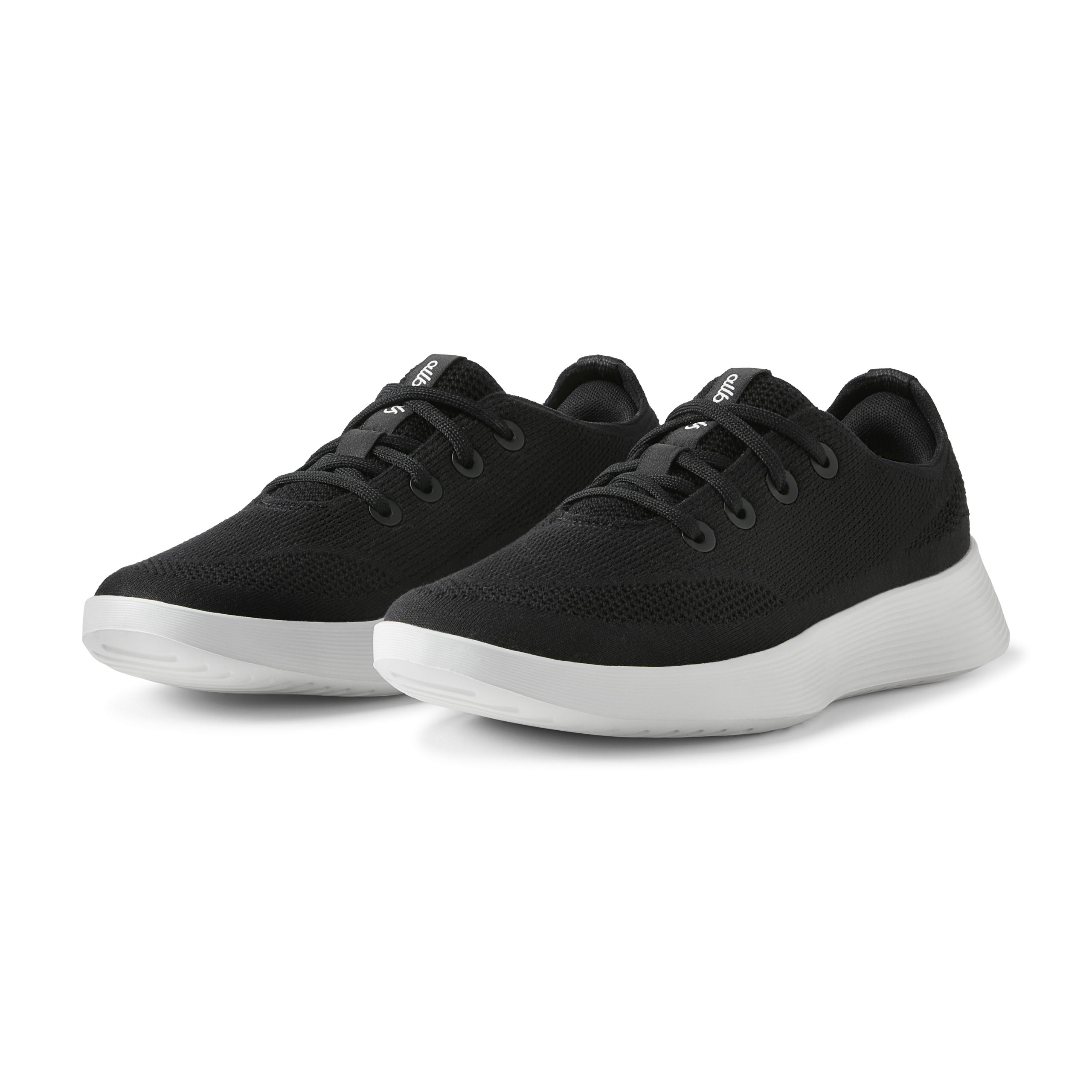 A10609_24Q2_Tree-Runner-GO-Natural-Black-Blizzard_PDP_PAIR_3Q-1.png