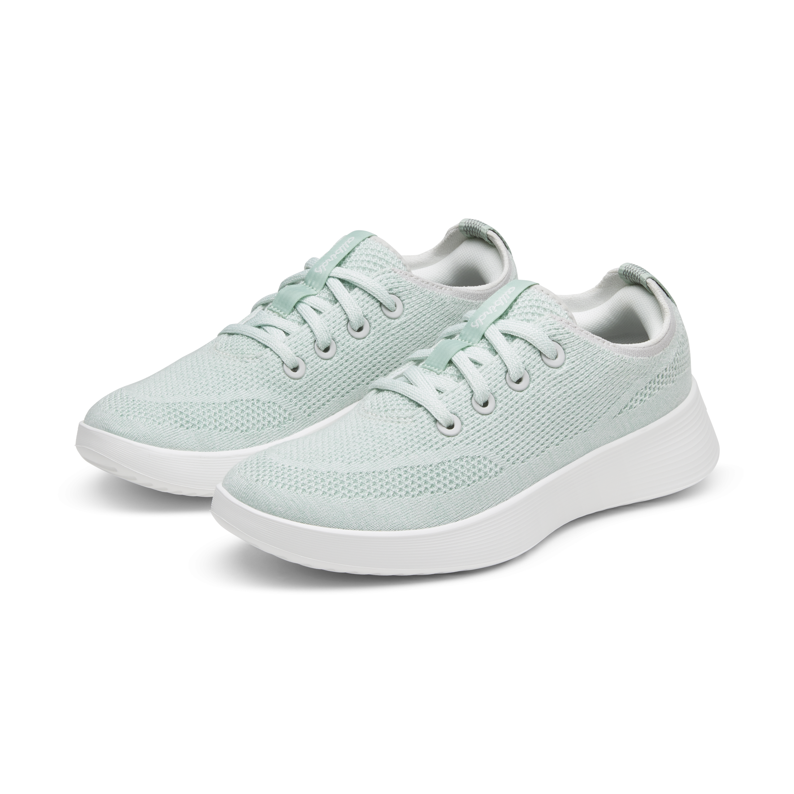 A11351_25Q1_Tree-Runner-Go-Blizzard-Lux-Liberty-Blizzard_PDP_PAIR_3Q.png